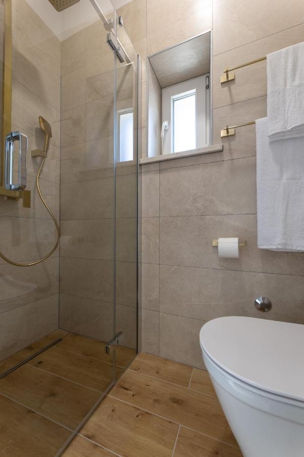 Palace Luxury Suites Spalato Esterno foto
