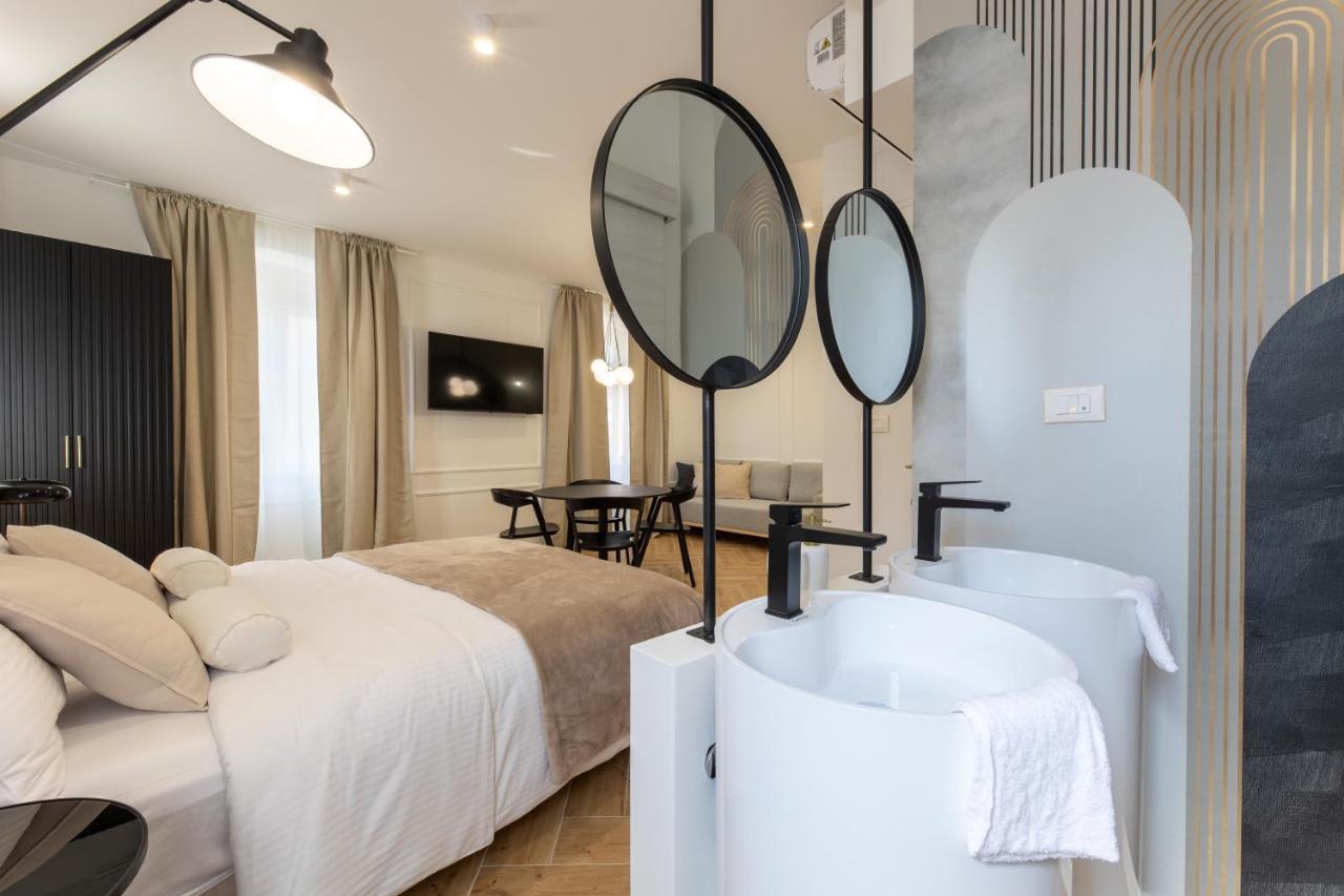 Palace Luxury Suites Spalato Esterno foto
