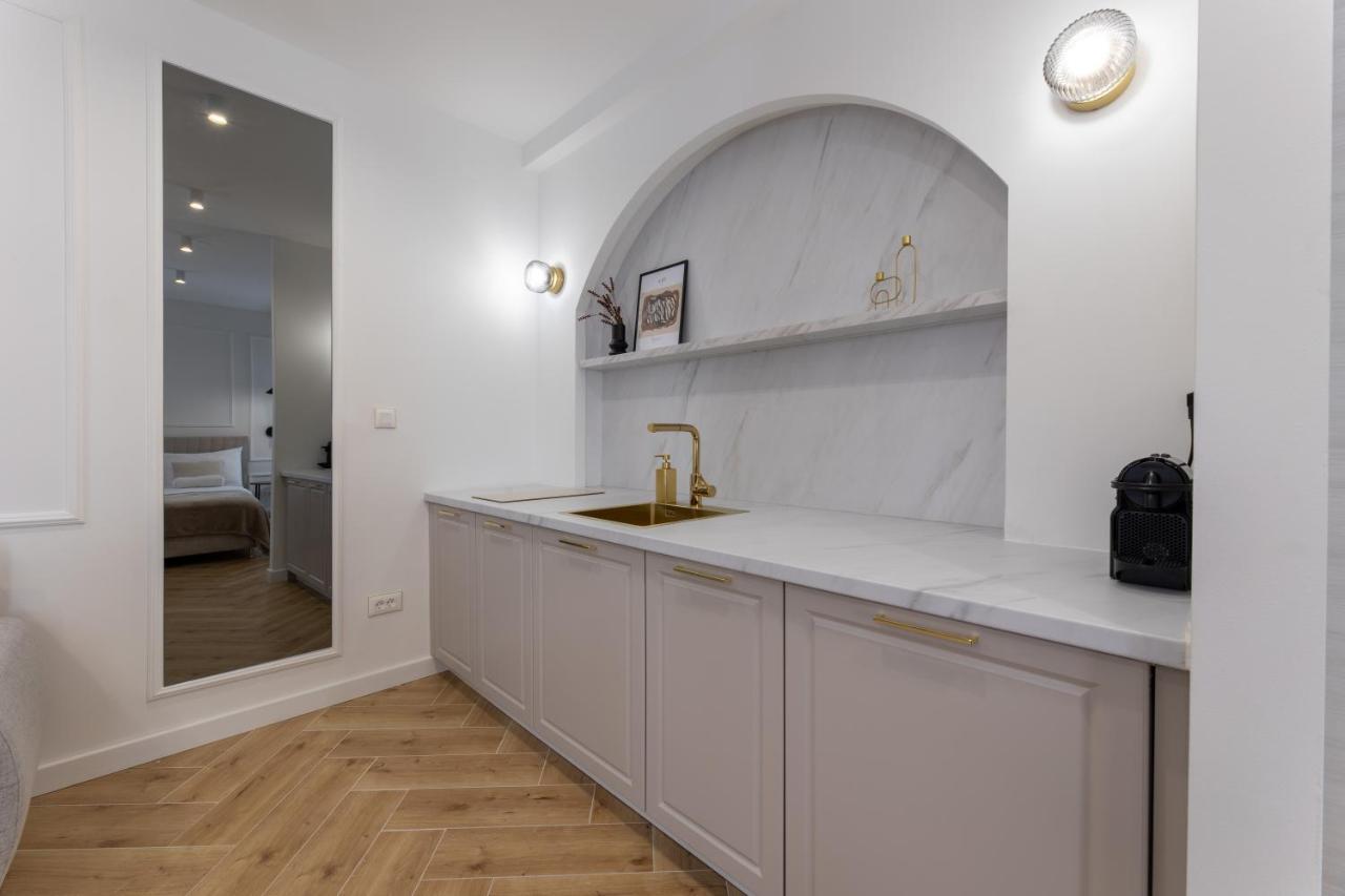 Palace Luxury Suites Spalato Esterno foto