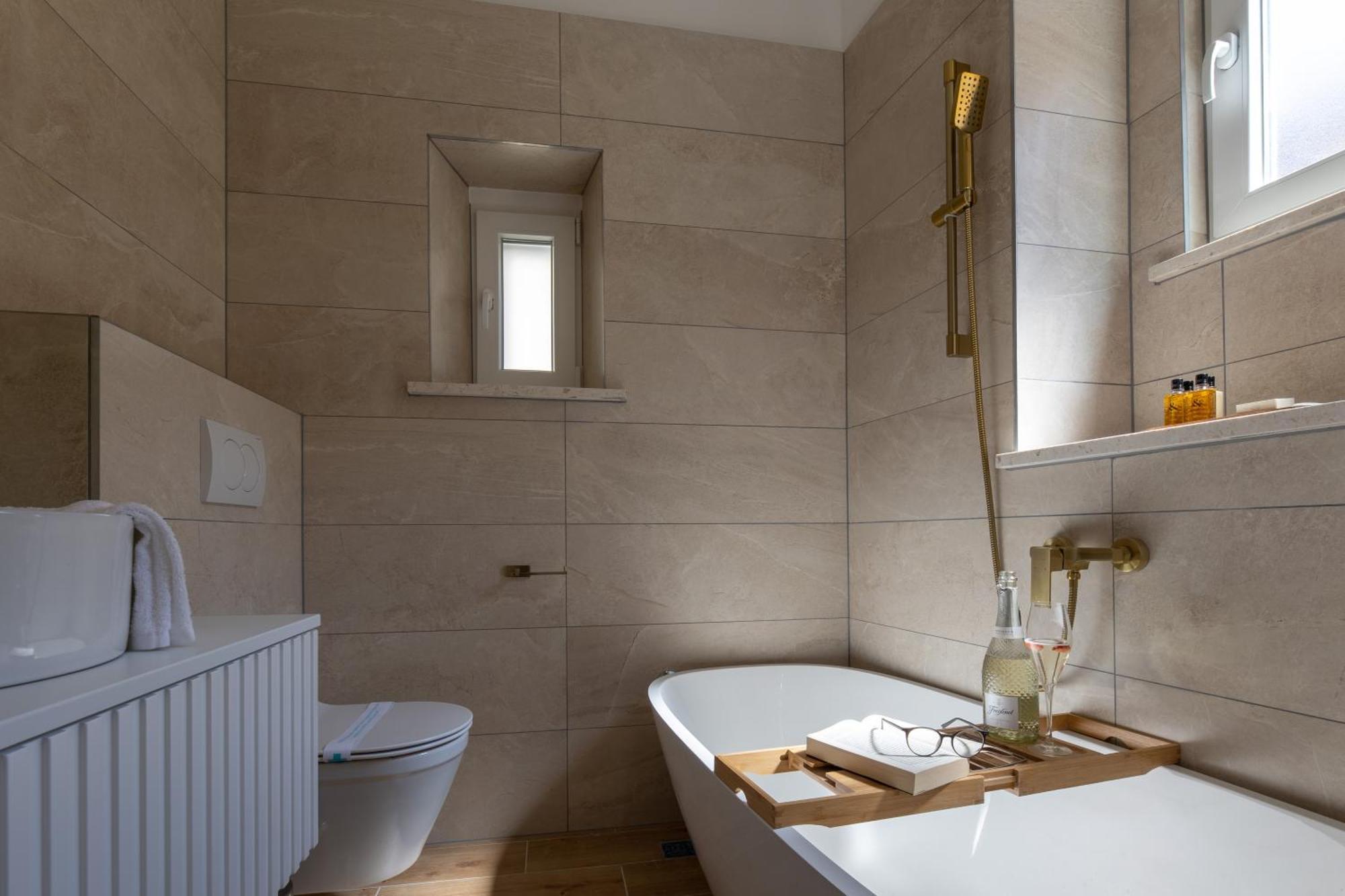 Palace Luxury Suites Spalato Esterno foto